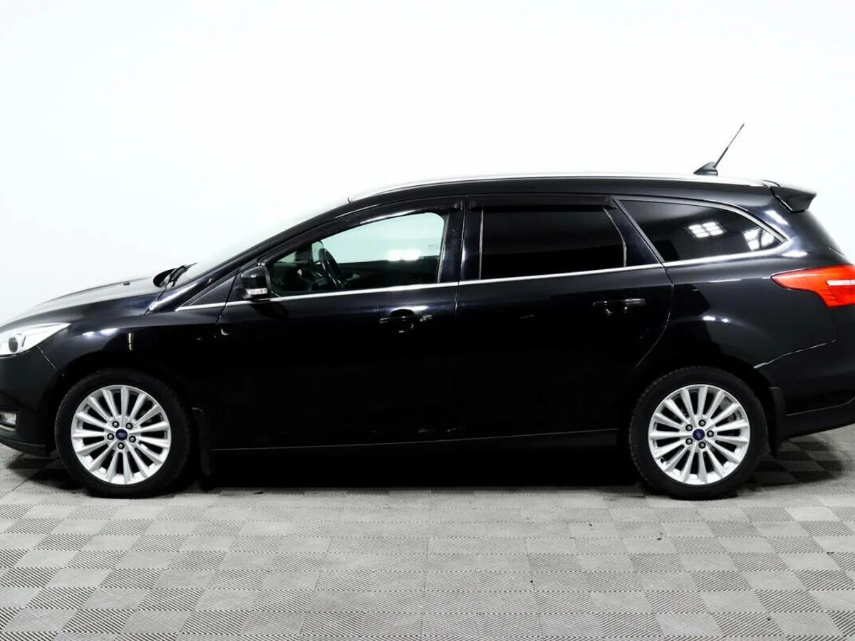 Ford Focus III Рестайлинг · Titanium — фото 3