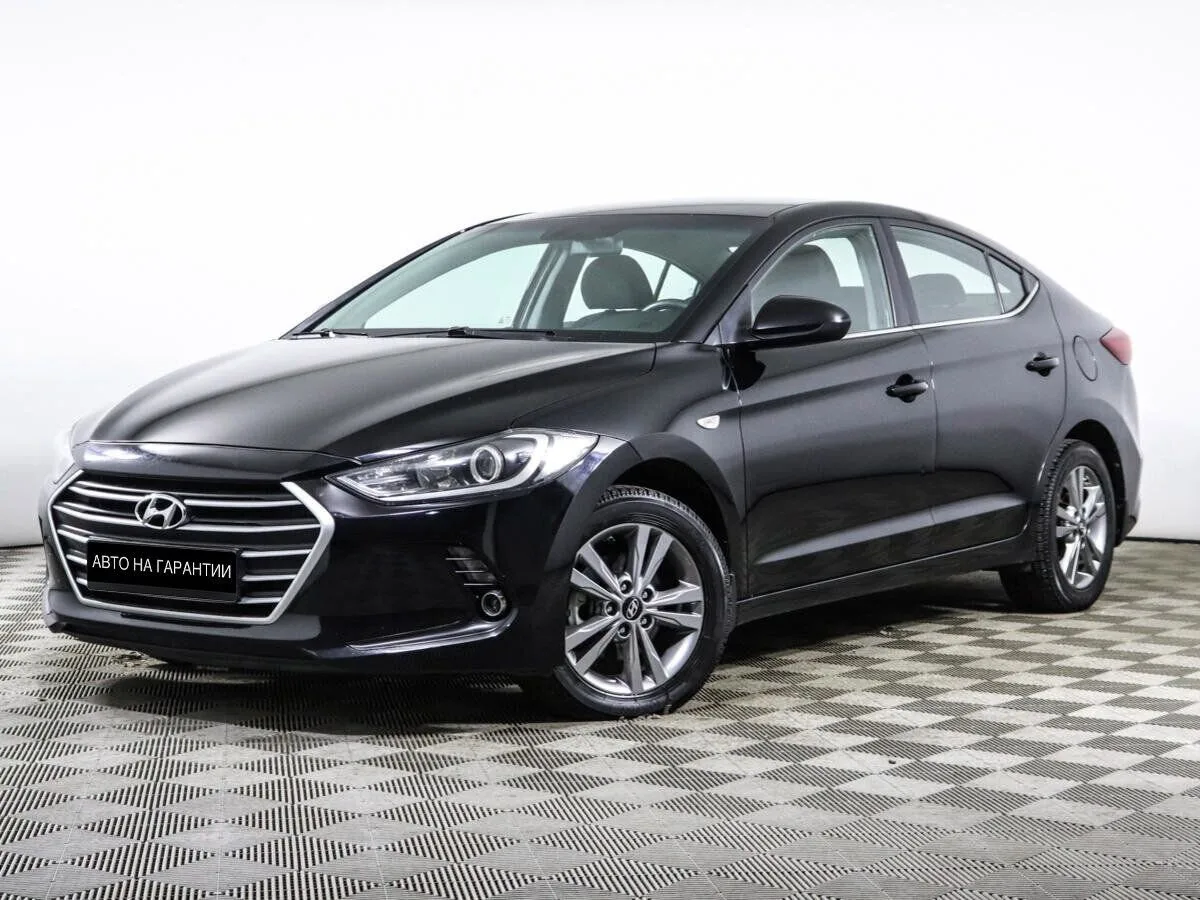 Hyundai Elantra VI (AD) · Active