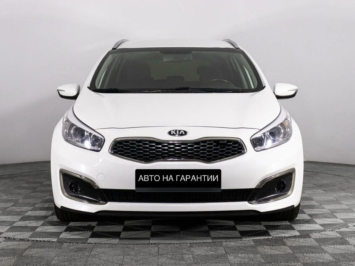 Kia Ceed II Рестайлинг · Prestige — фото 2