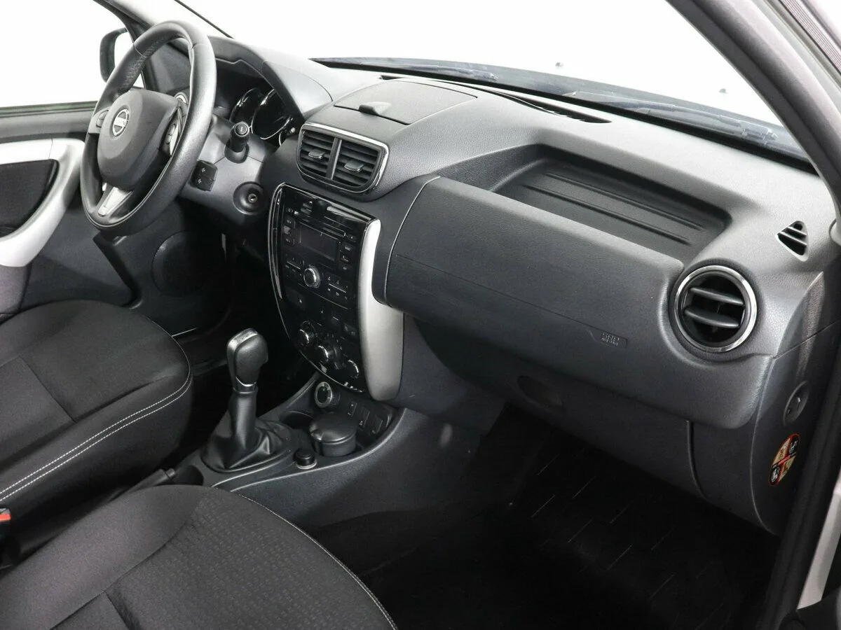 Nissan Terrano III (D10) · Elegance — фото 5
