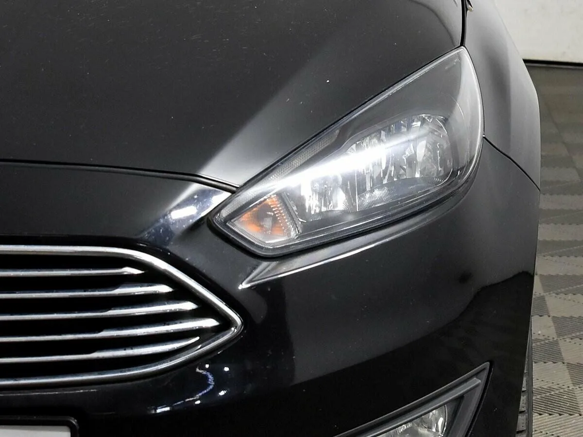 Ford Focus III Рестайлинг · Titanium — фото 5