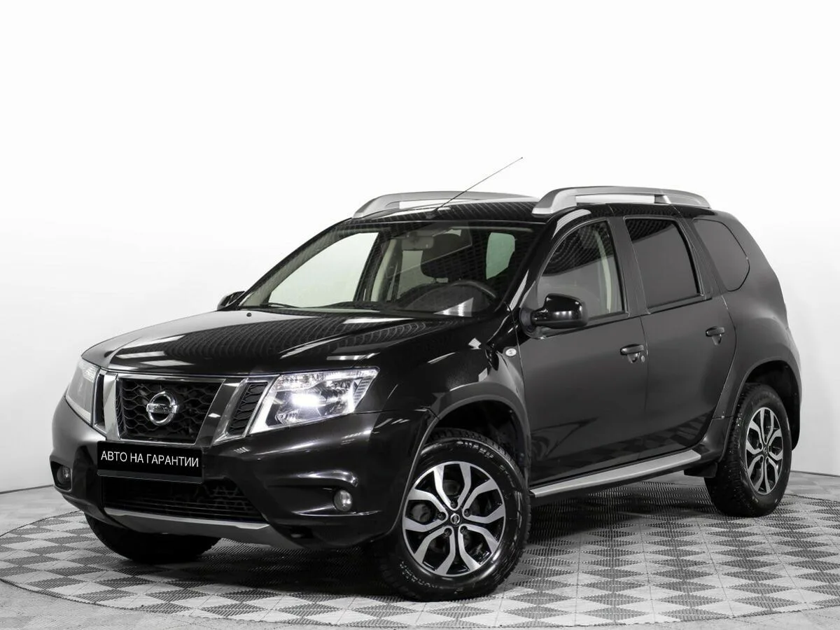 Nissan Terrano III (D10) · Elegance