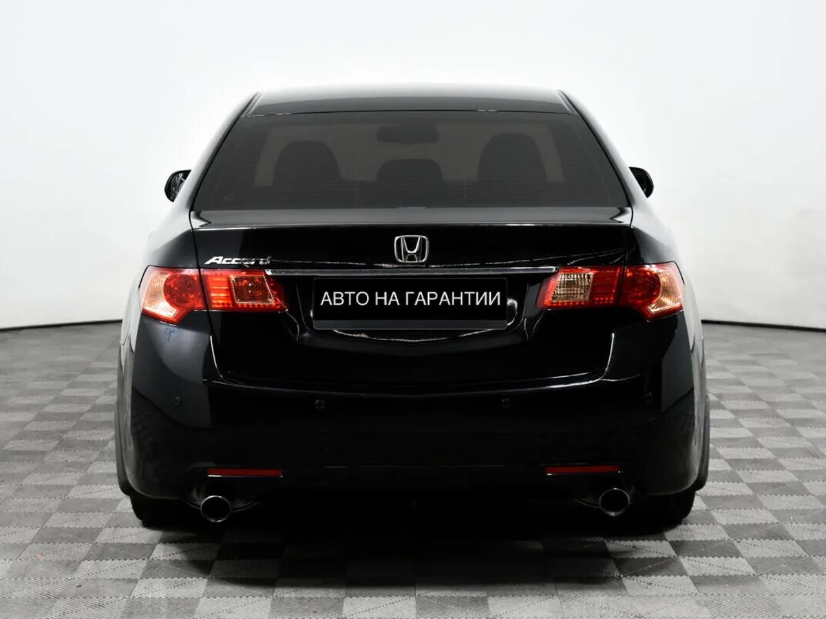 Honda Accord VIII Рестайлинг — фото 4