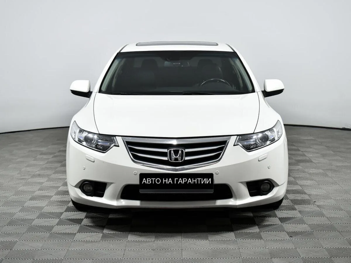Honda Accord VIII Рестайлинг — фото 2