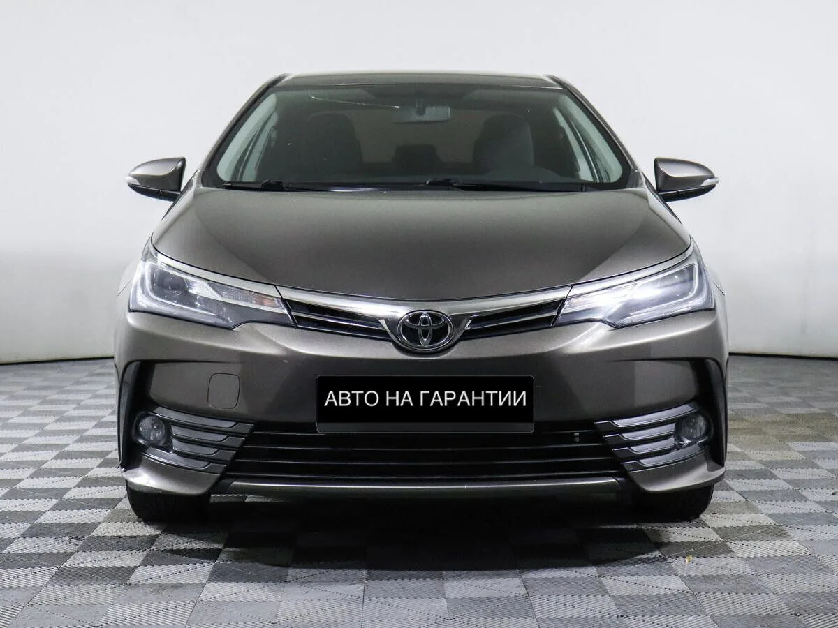Toyota Corolla XI (E160, E170, E180) Рестайлинг 1 · Стиль Плюс — фото 2