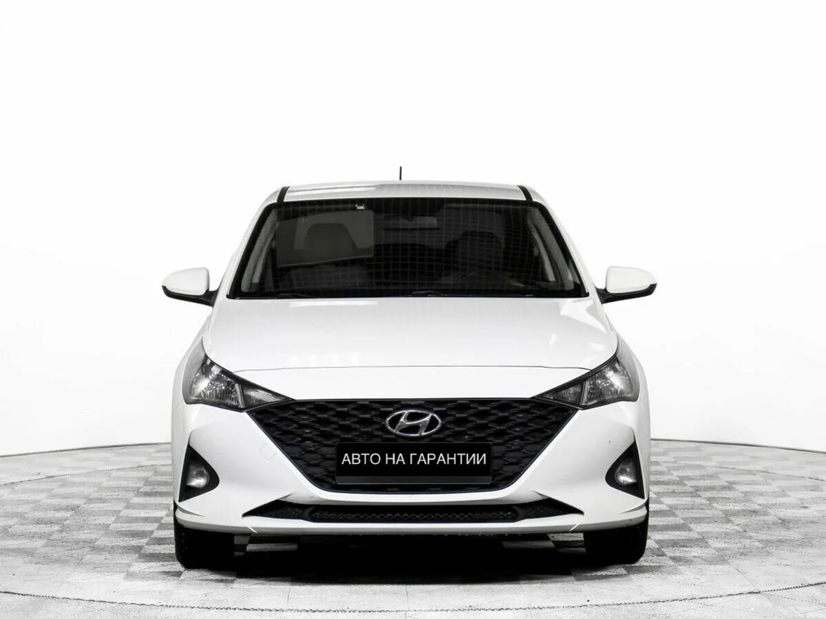 Hyundai Solaris II Рестайлинг · Active Plus — фото 2