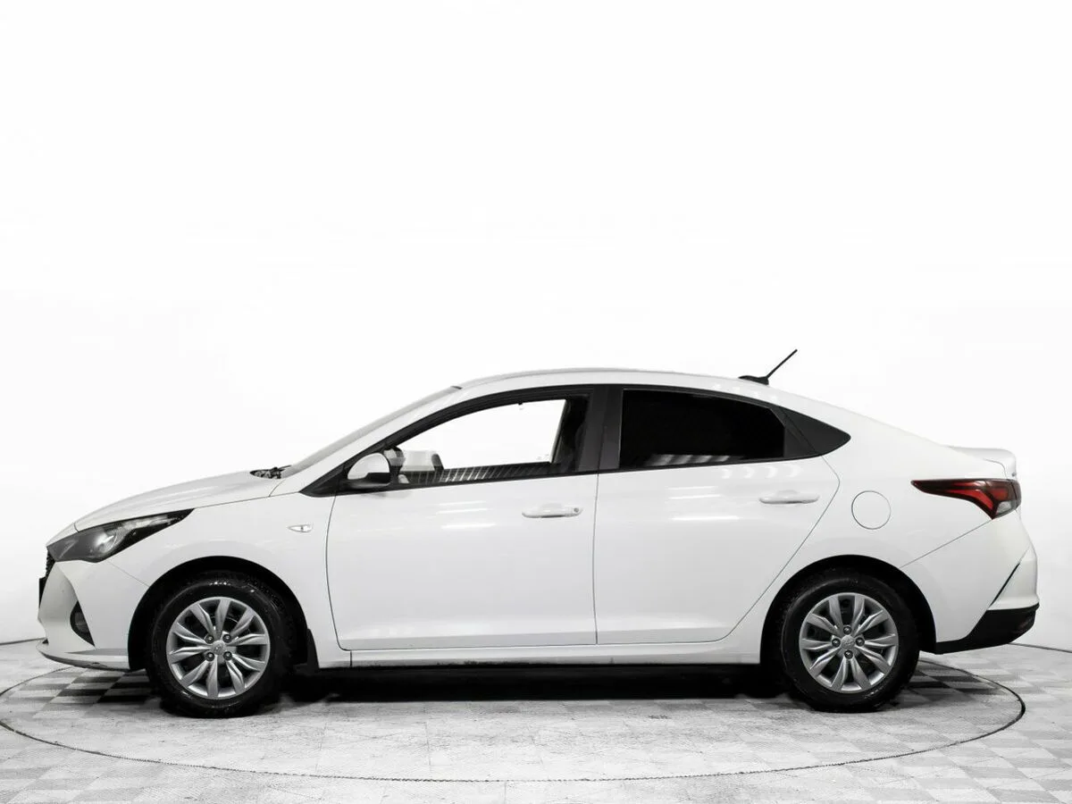 Hyundai Solaris II Рестайлинг · Active Plus — фото 3