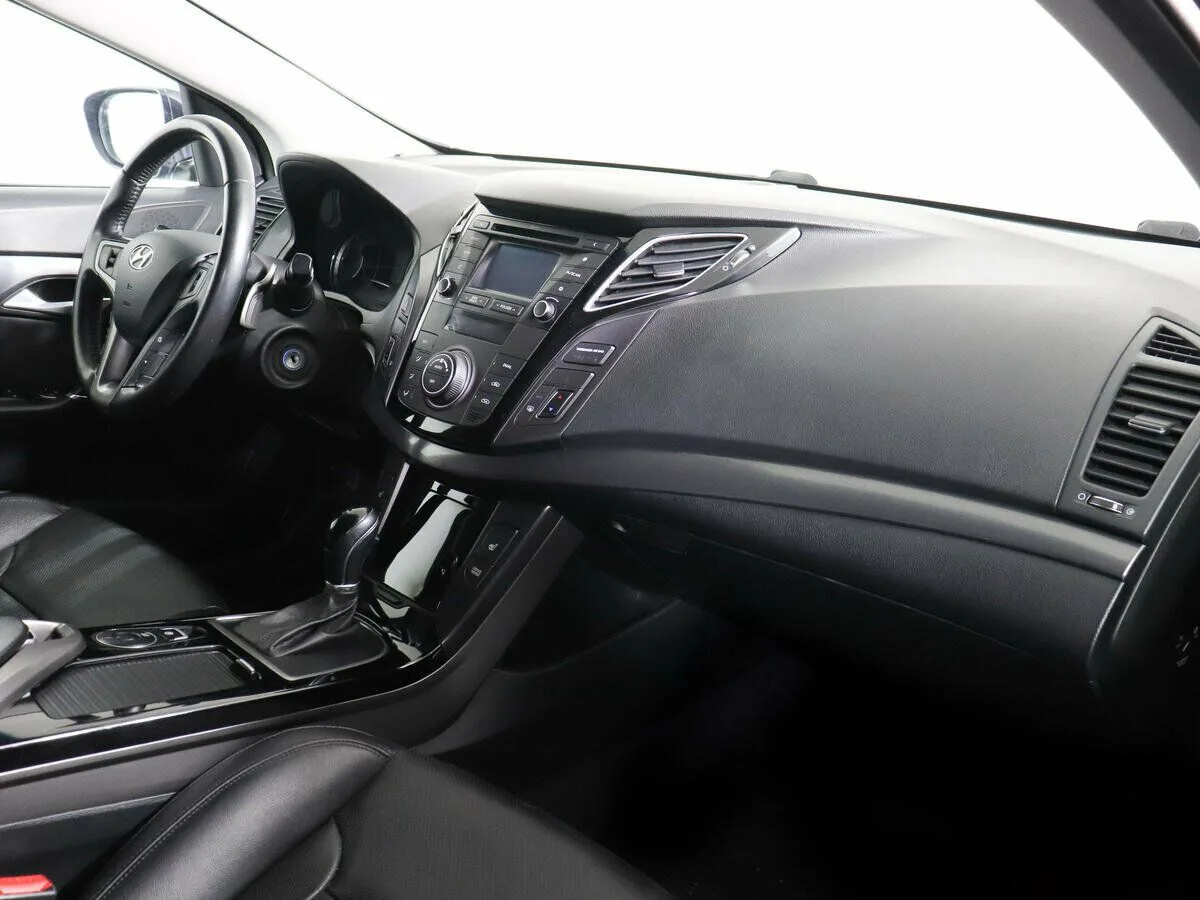 Hyundai i40 I Рестайлинг · Comfort — фото 5