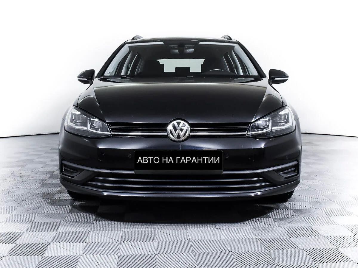 Volkswagen Golf VII Рестайлинг — фото 2
