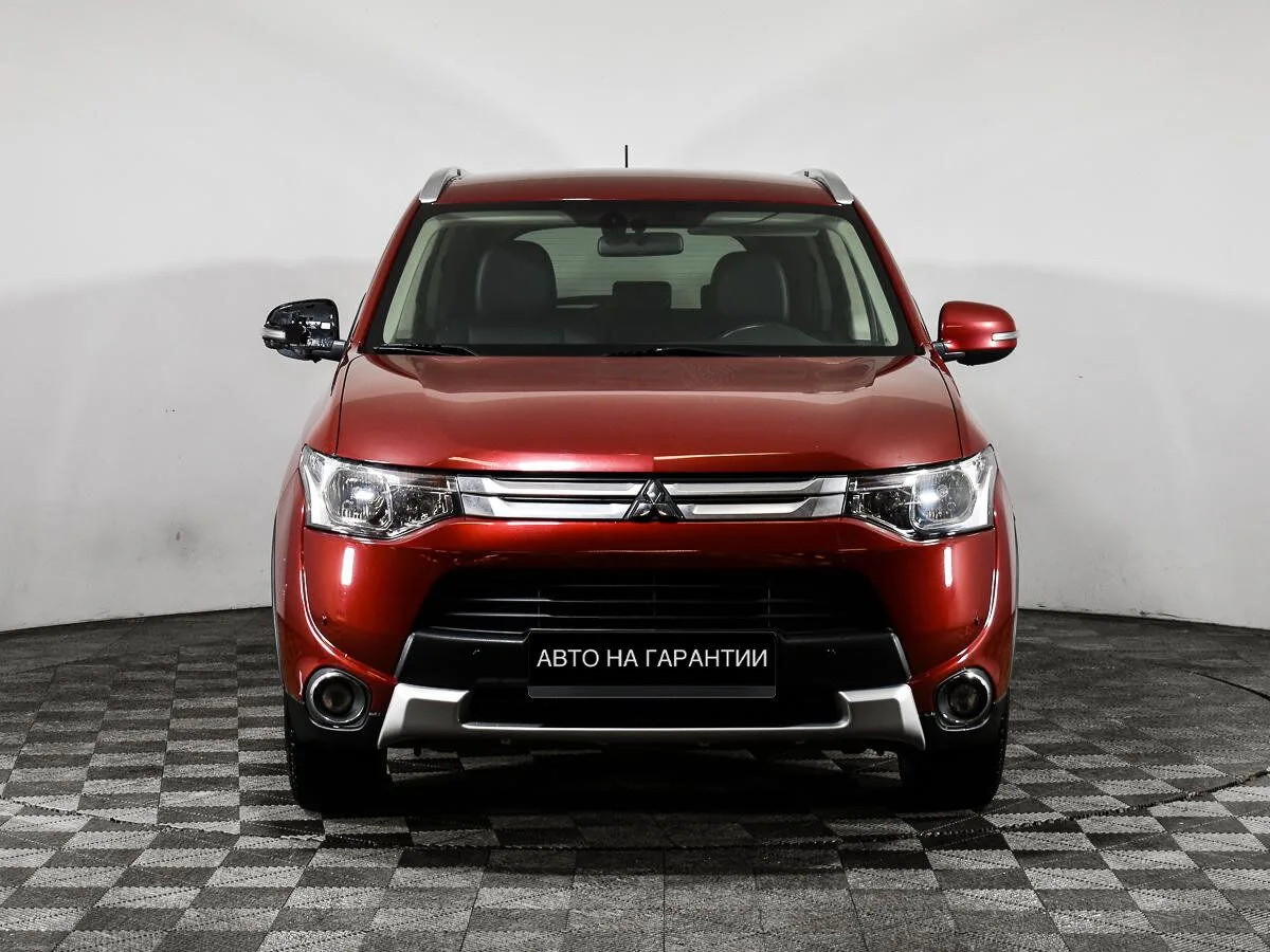 Mitsubishi Outlander III Рестайлинг · Intense — фото 2