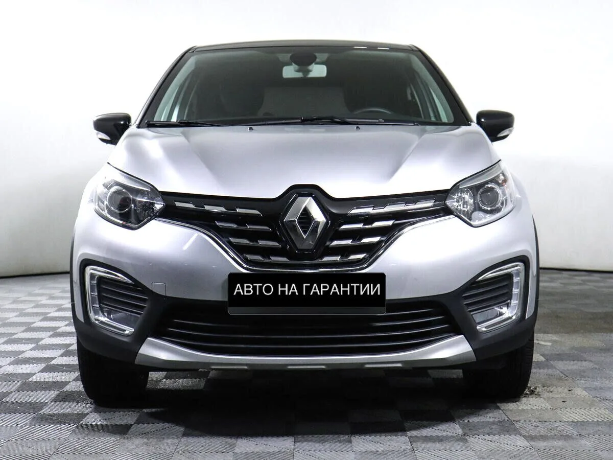 Renault Kaptur I Рестайлинг · Life — фото 2