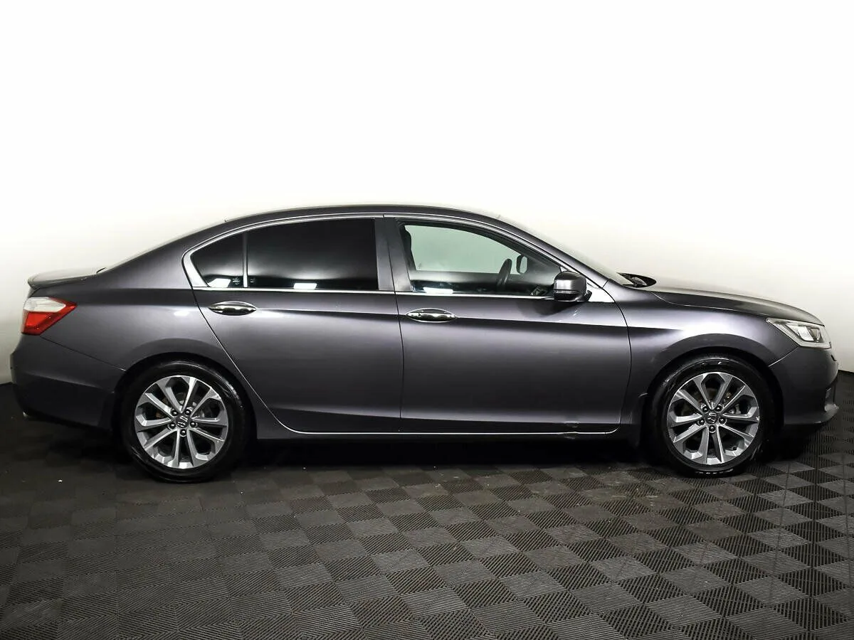 Honda Accord IX · Elegance — фото 3