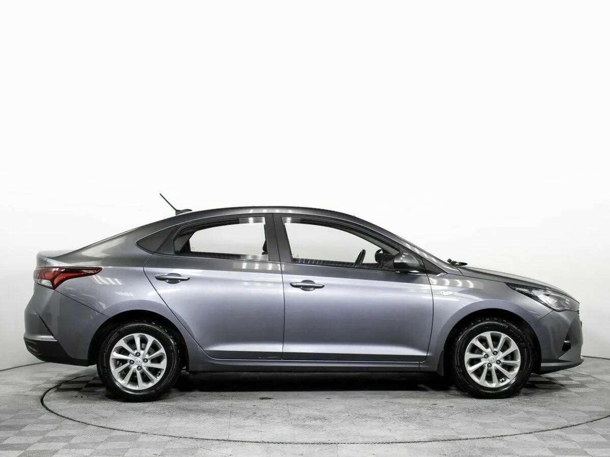 Hyundai Solaris II Рестайлинг · Comfort — фото 4