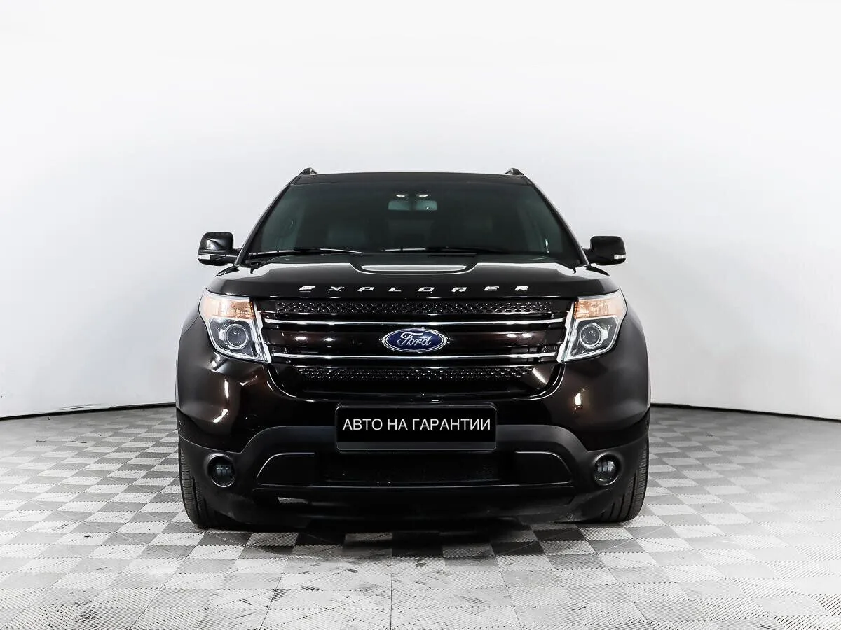Ford Explorer V — фото 2