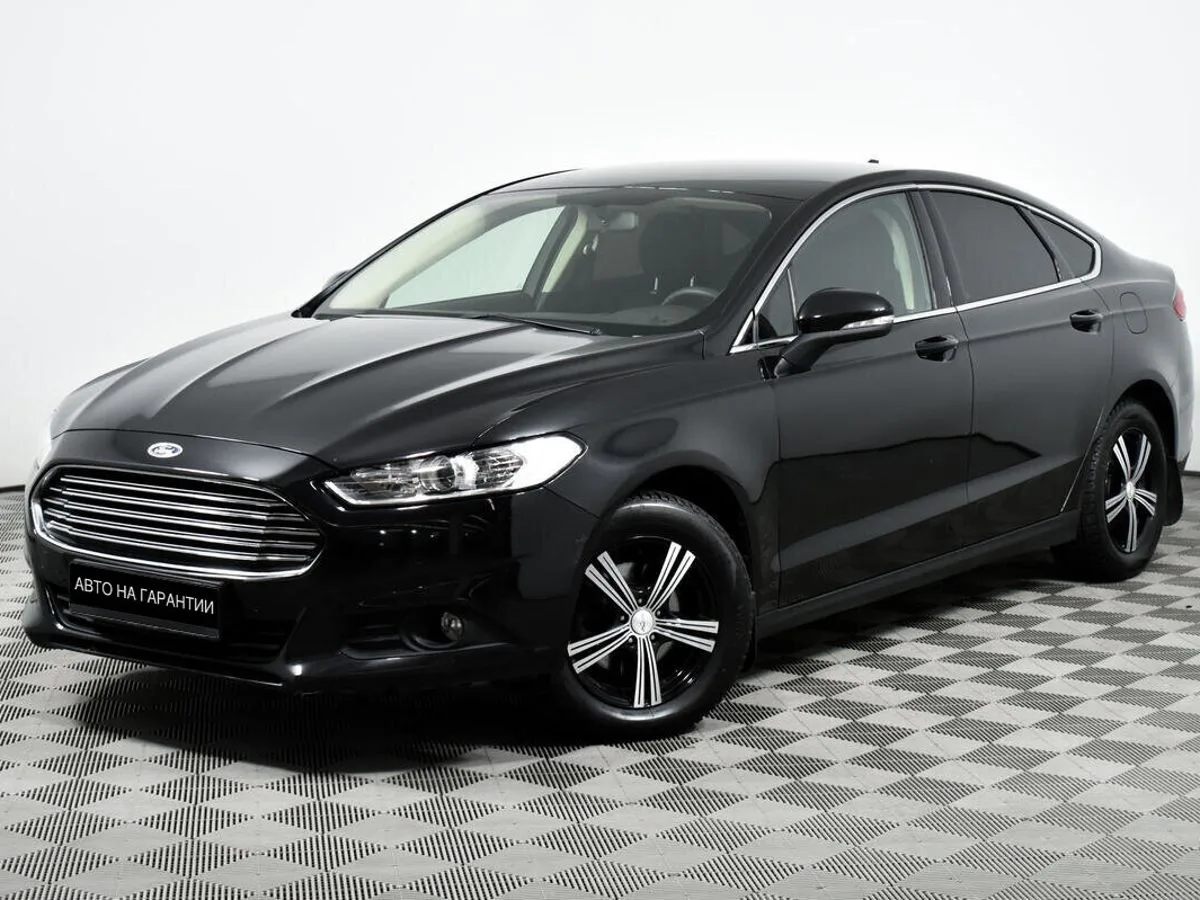 Ford Mondeo V · Ambiente