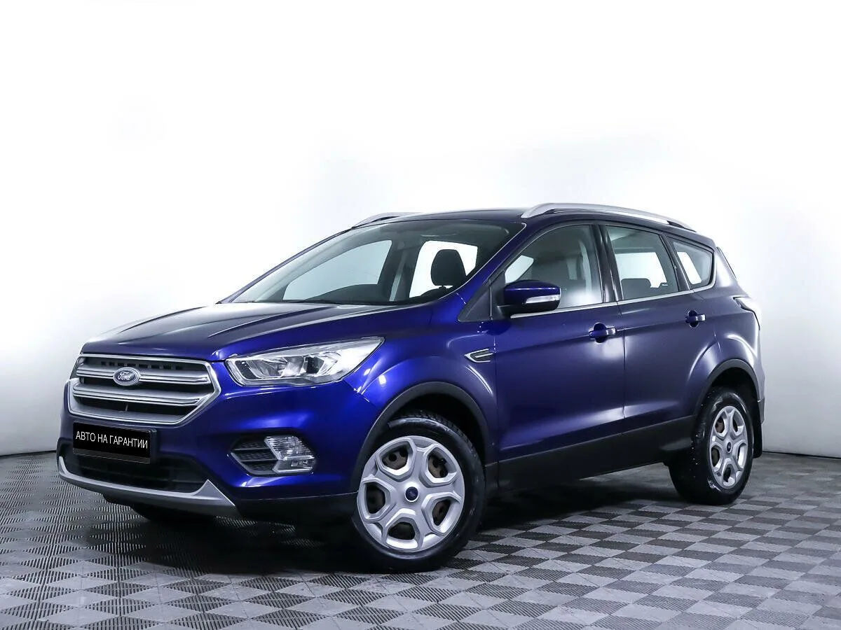 Ford Kuga II Рестайлинг · Trend (2017)