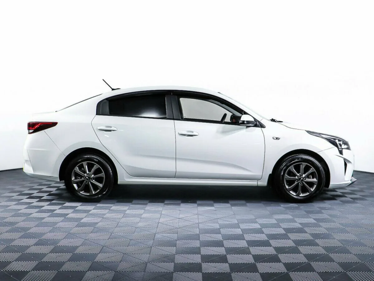 Kia Rio IV Рестайлинг · Premium — фото 4