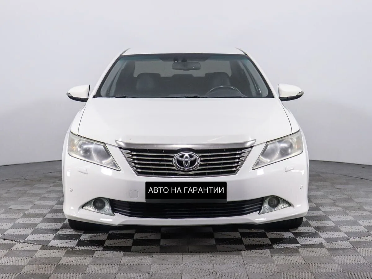 Toyota Camry VII (XV50) · Элеганс — фото 2
