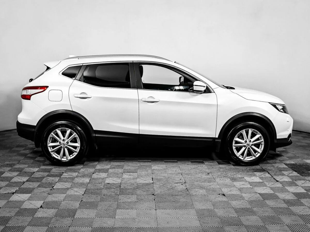 Nissan Qashqai II · SE — фото 4