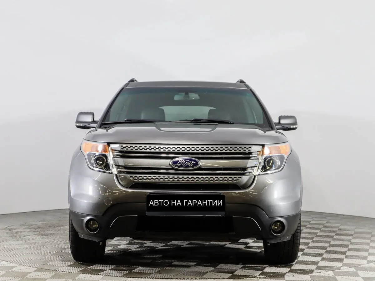 Ford Explorer V — фото 2