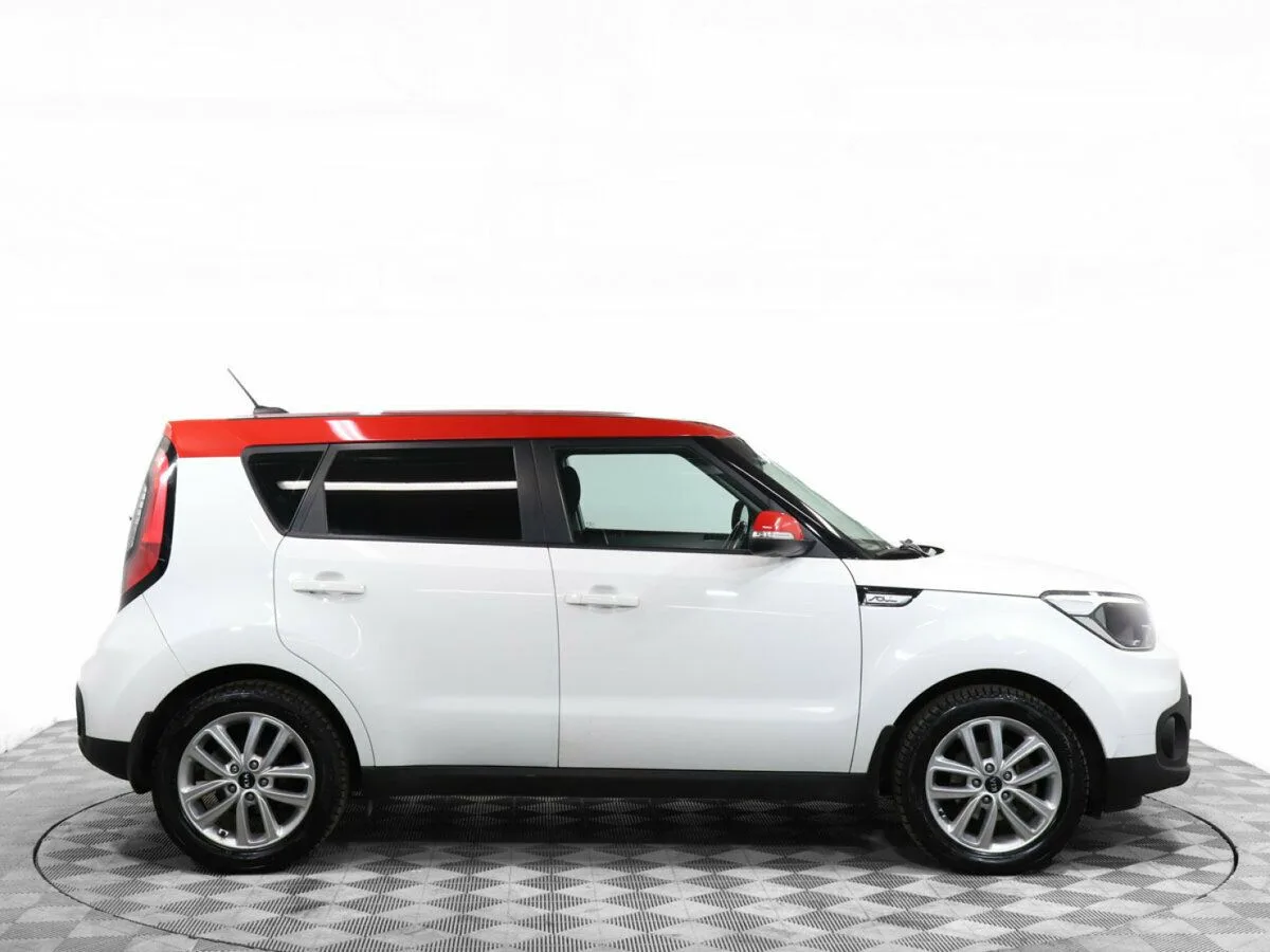 Kia Soul II Рестайлинг · Luxe — фото 4