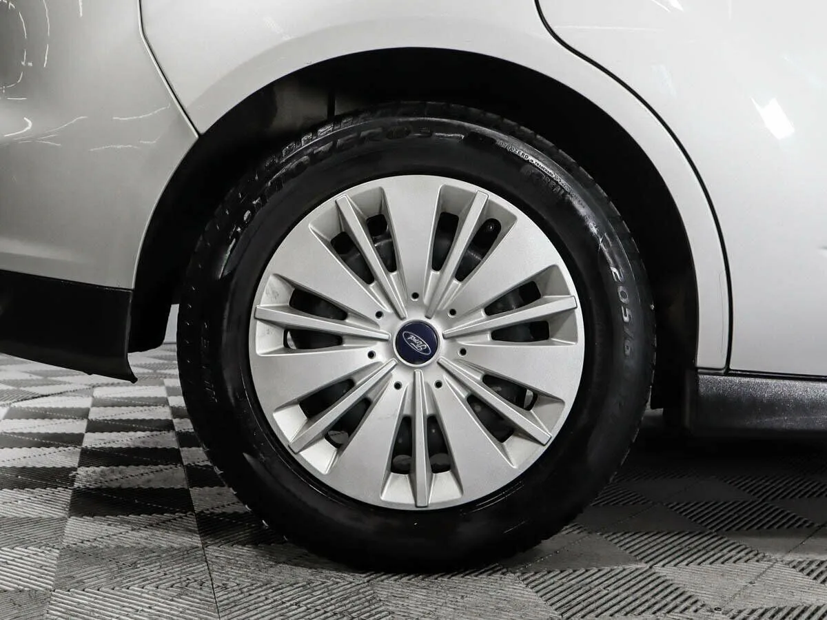 Ford C-MAX II Рестайлинг — фото 5