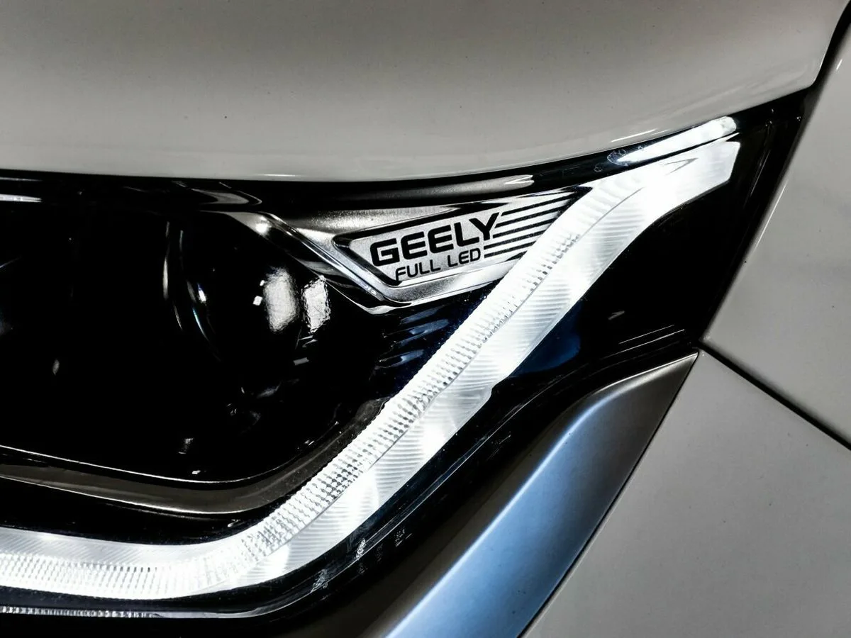 Geely Coolray I · Luxury — фото 5