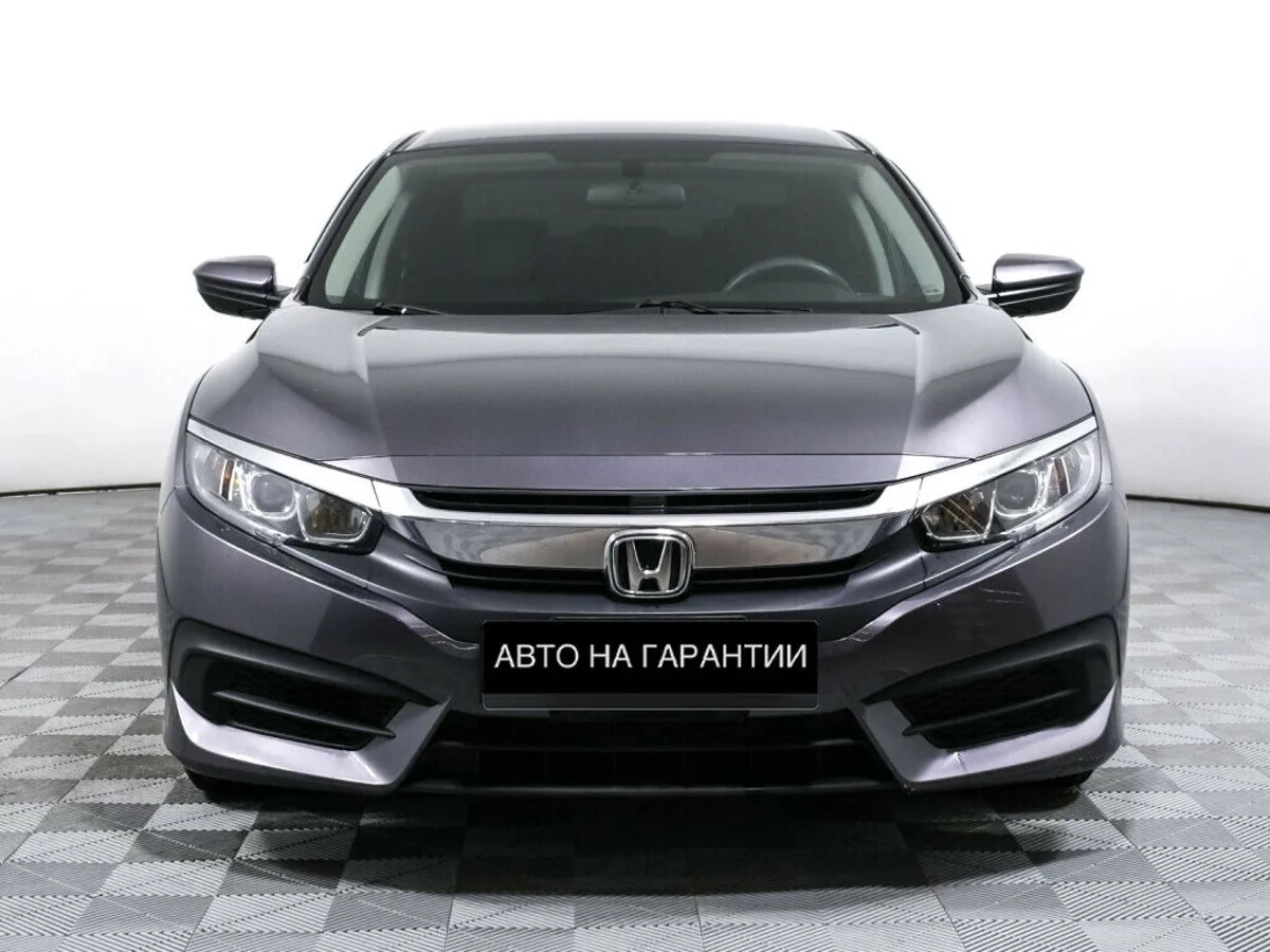 Honda Civic X — фото 2