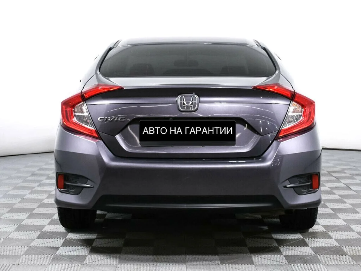 Honda Civic X — фото 4