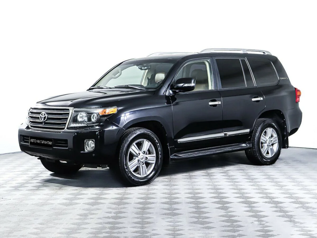 Toyota Land Cruiser 200 Series Рестайлинг 1 · SE «Brownstone» (7 мест)