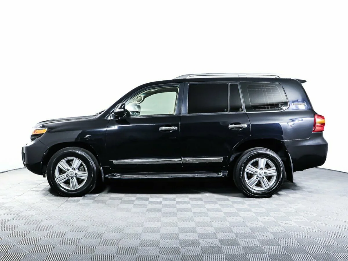 Toyota Land Cruiser 200 Series Рестайлинг 1 · SE «Brownstone» (7 мест) — фото 3