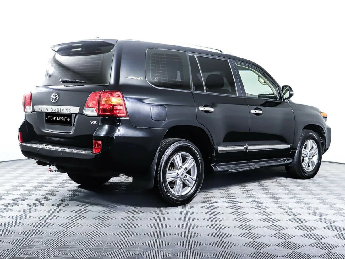 Toyota Land Cruiser 200 Series Рестайлинг 1 · SE «Brownstone» (7 мест) — фото 5