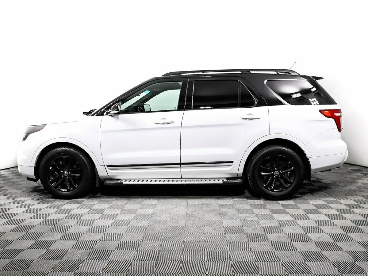 Ford Explorer V — фото 3