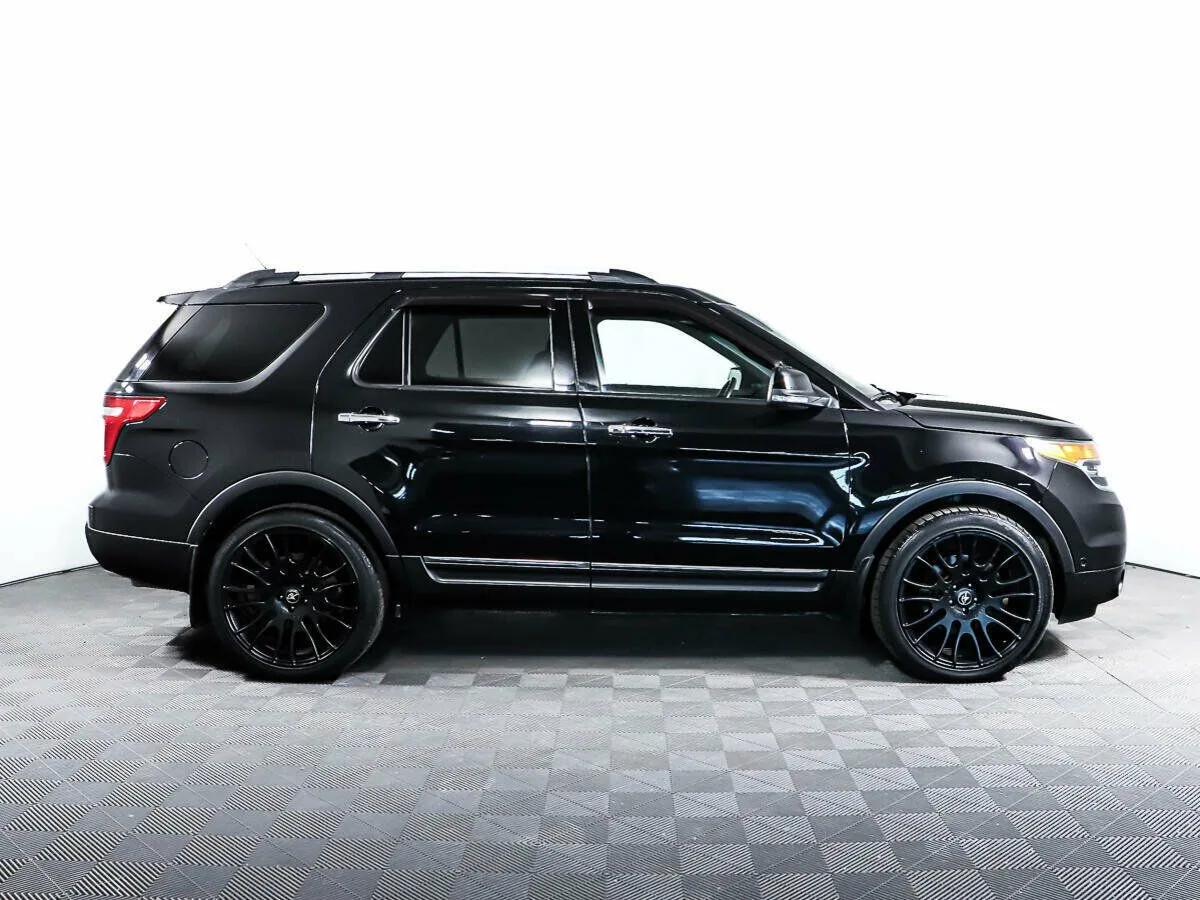 Ford Explorer V — фото 4