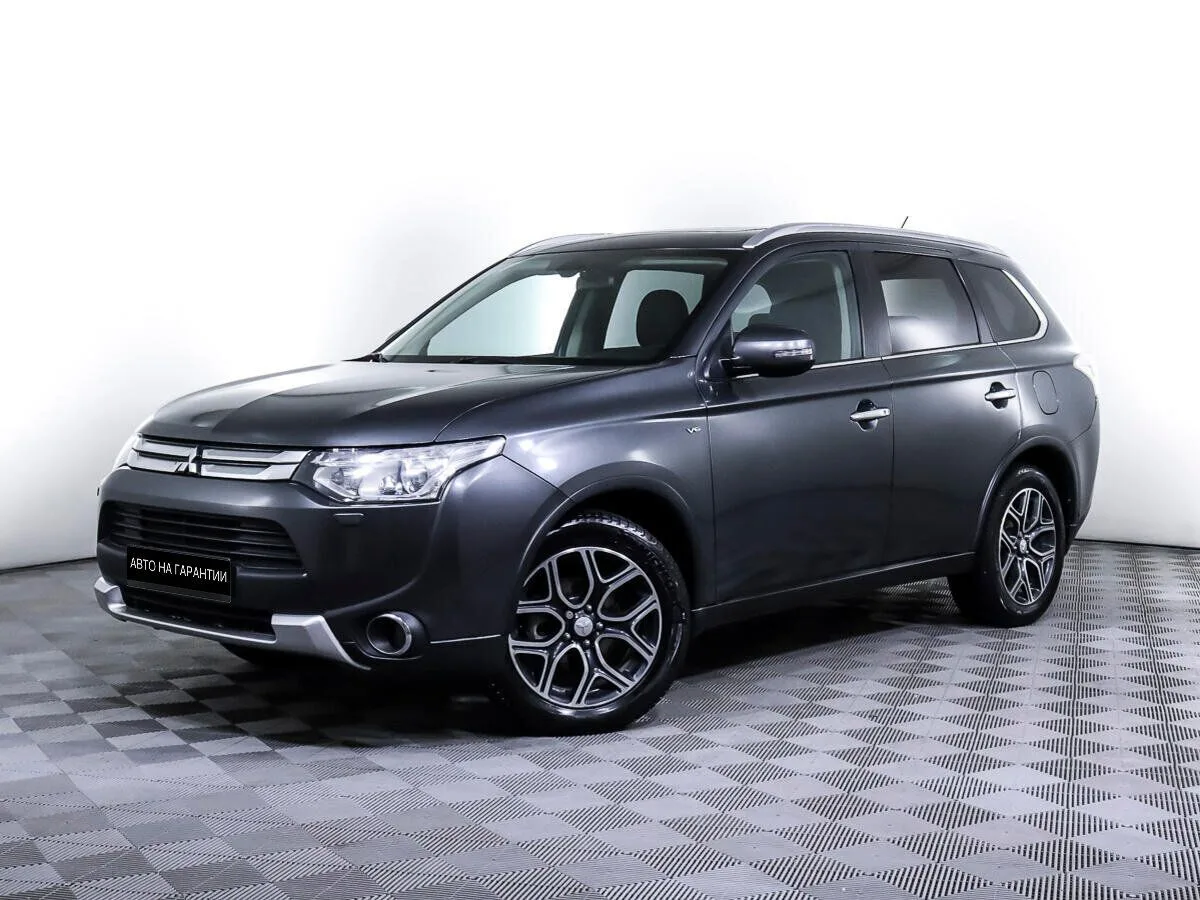 Mitsubishi Outlander III Рестайлинг · Ultimate
