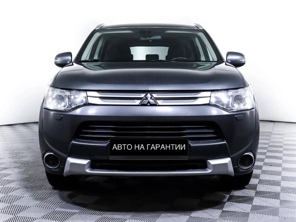 Mitsubishi Outlander III Рестайлинг · Ultimate — фото 2