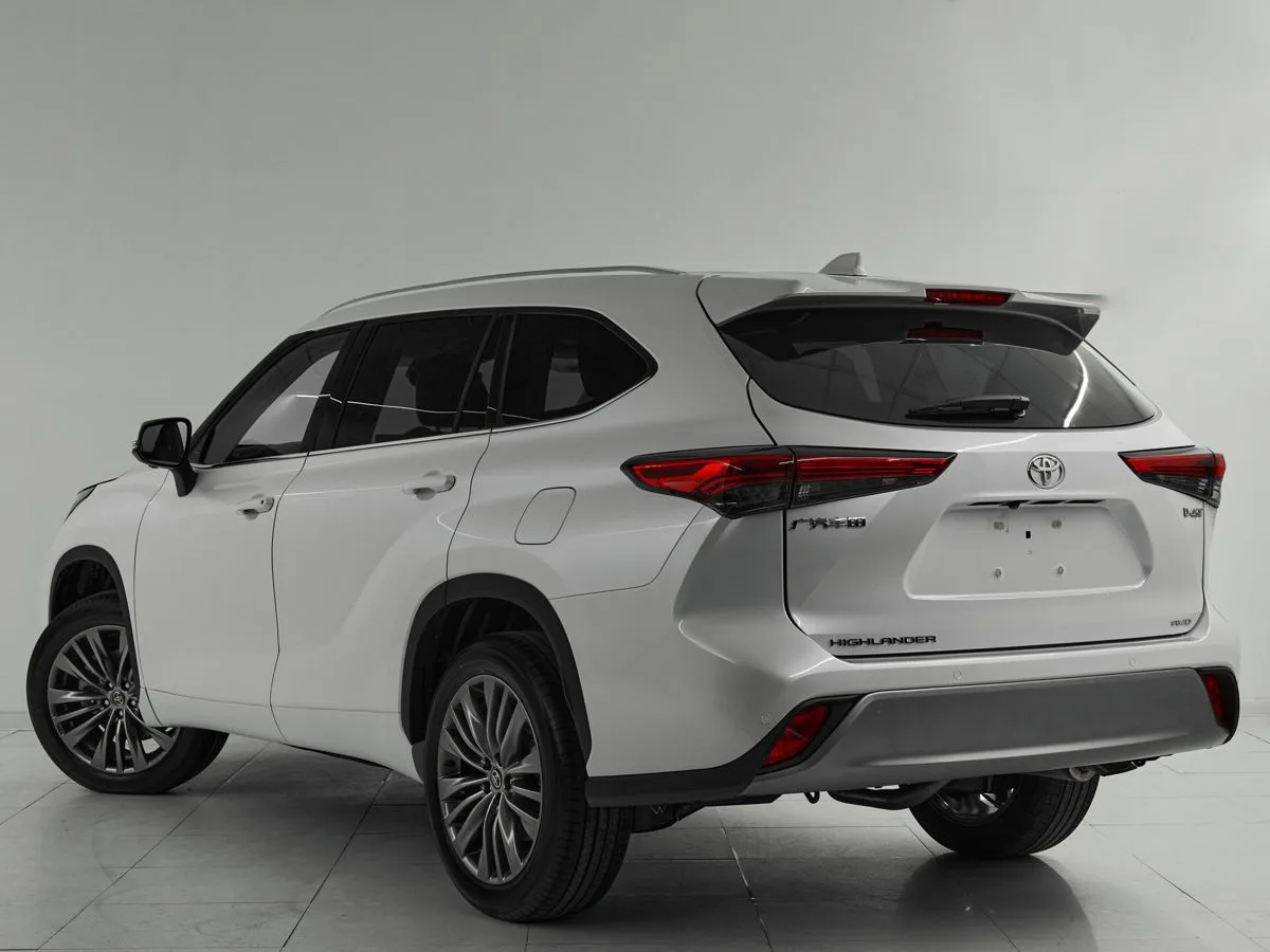 Toyota Highlander IV (XU70) · Luxury — фото 4