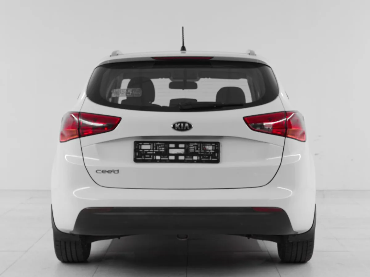 Kia Ceed II Рестайлинг · Comfort 2016 — фото 5