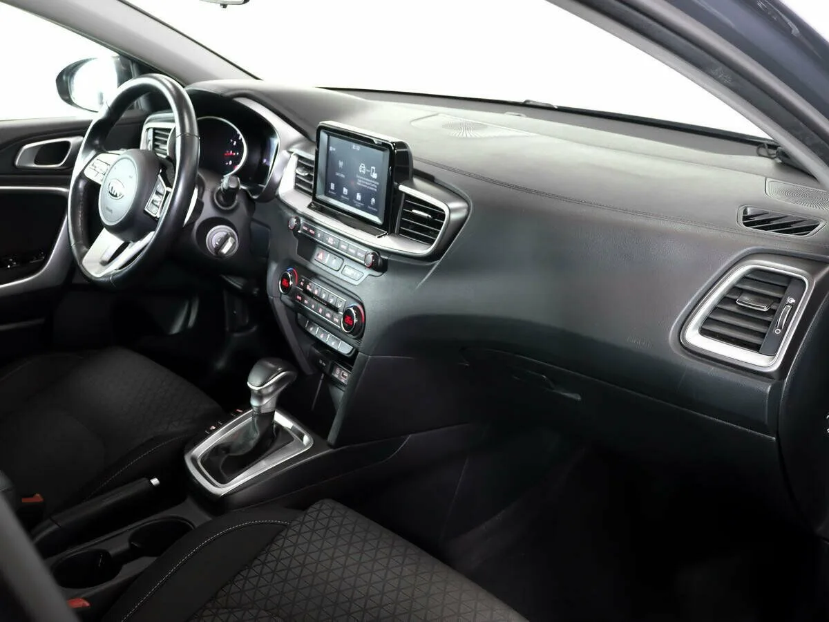 Kia Ceed III · Premium — фото 5