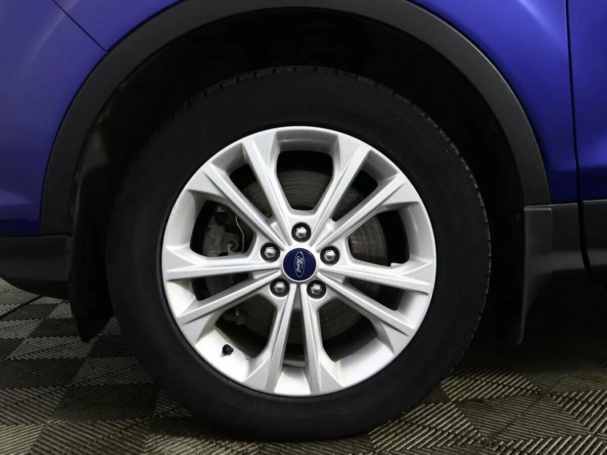 Ford Kuga II Рестайлинг · Titanium — фото 5