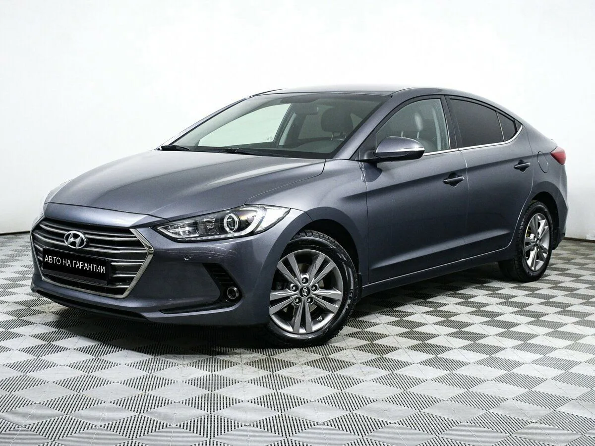 Hyundai Elantra VI (AD) · Comfort