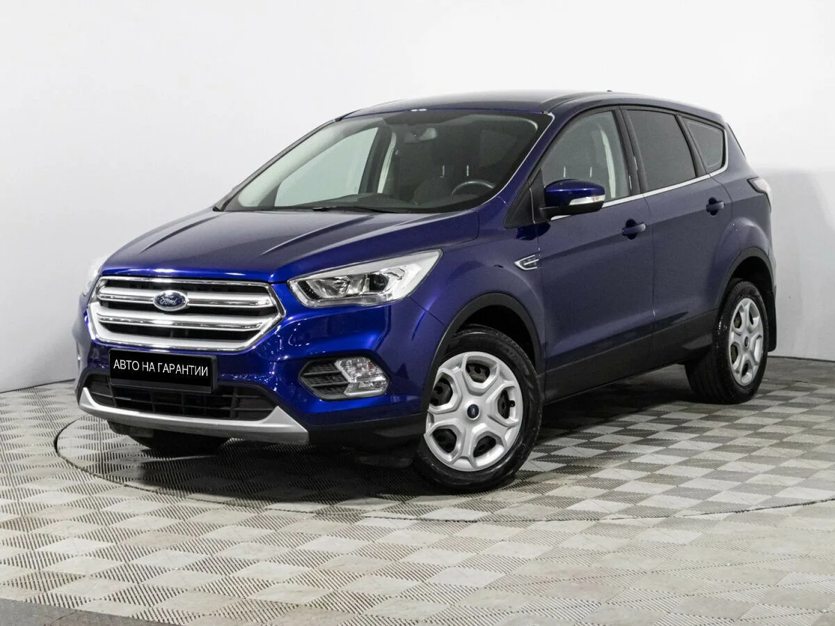Ford Kuga II Рестайлинг · Ambiente