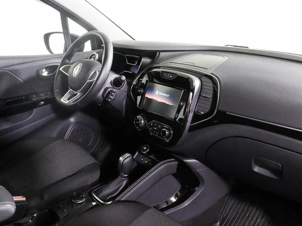 Renault Kaptur I Рестайлинг · Drive — фото 5