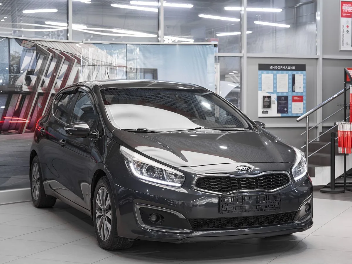 Kia Ceed II Рестайлинг · Prestige — фото 2