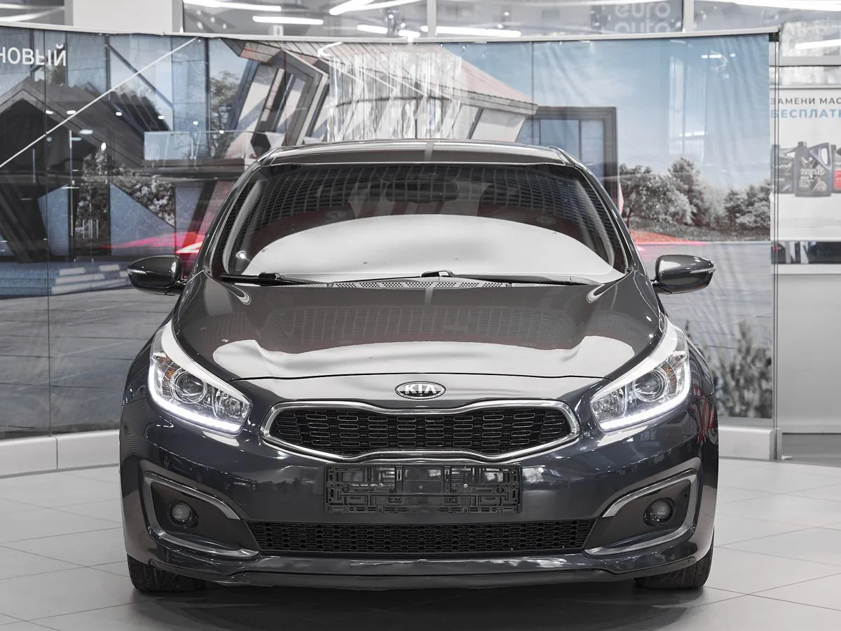 Kia Ceed II Рестайлинг · Prestige — фото 3