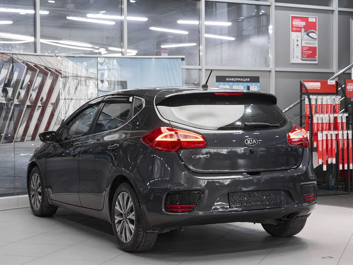 Kia Ceed II Рестайлинг · Prestige — фото 4
