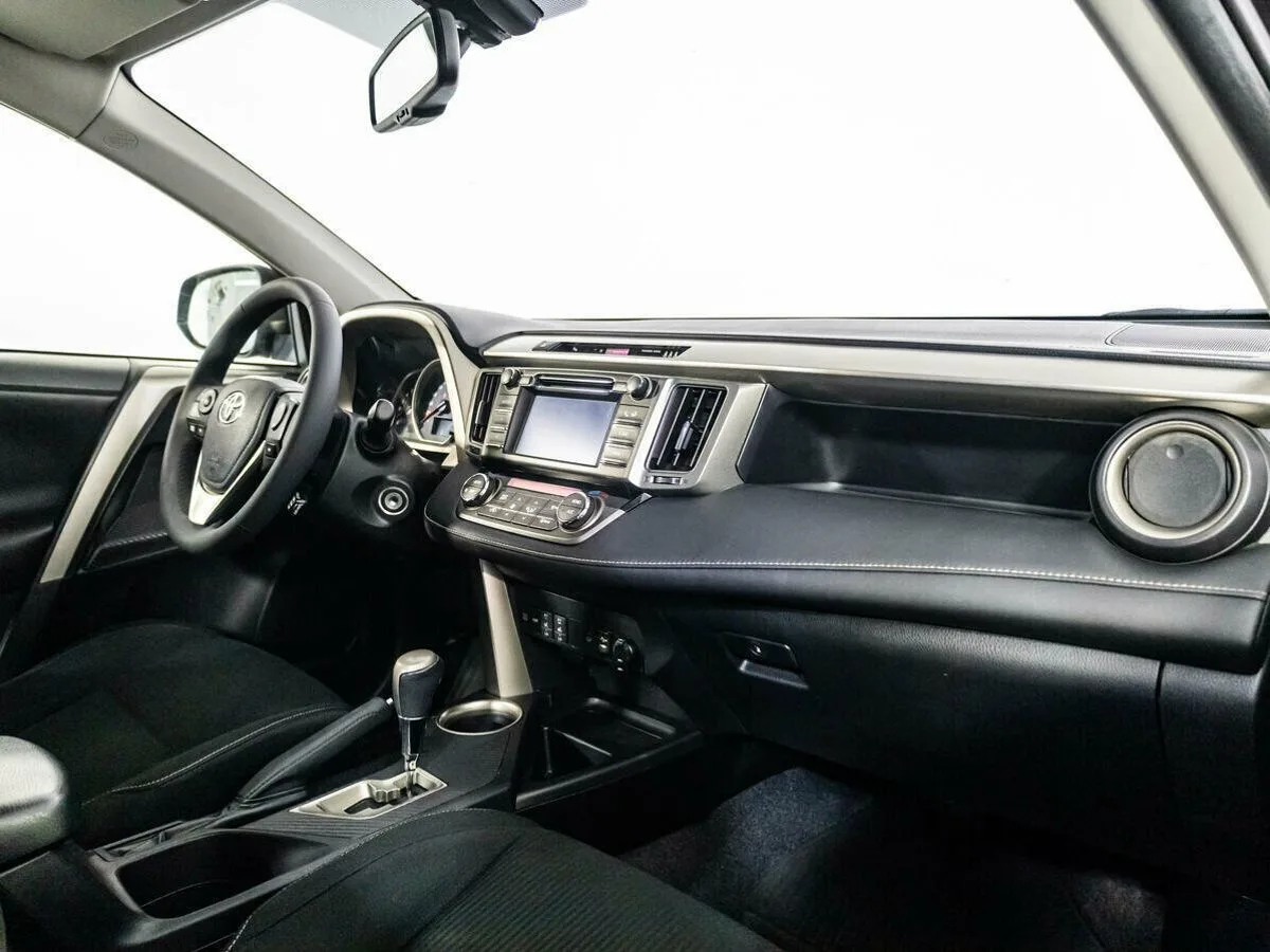 Toyota RAV4 IV (XA40) · Стандарт — фото 5