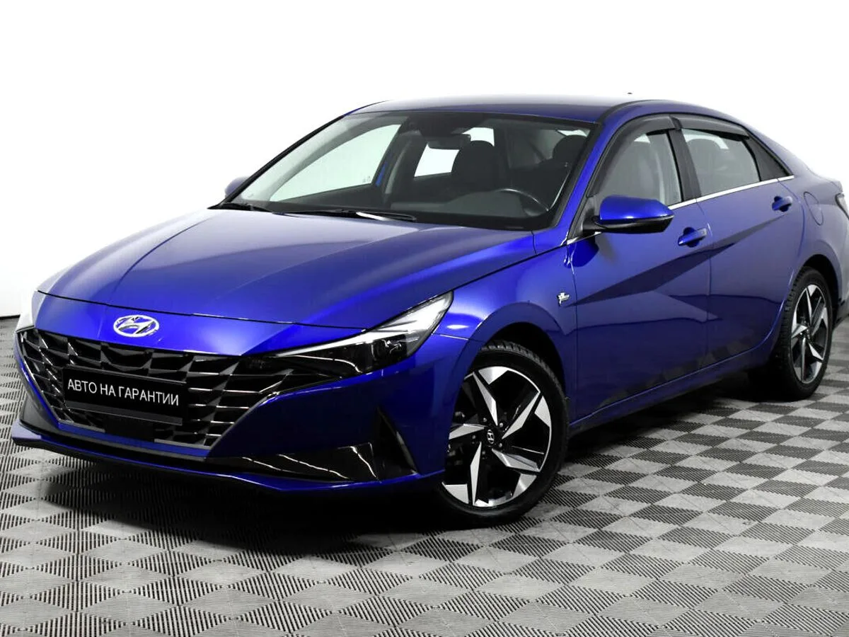 Hyundai Elantra VII (CN7) · Prestige