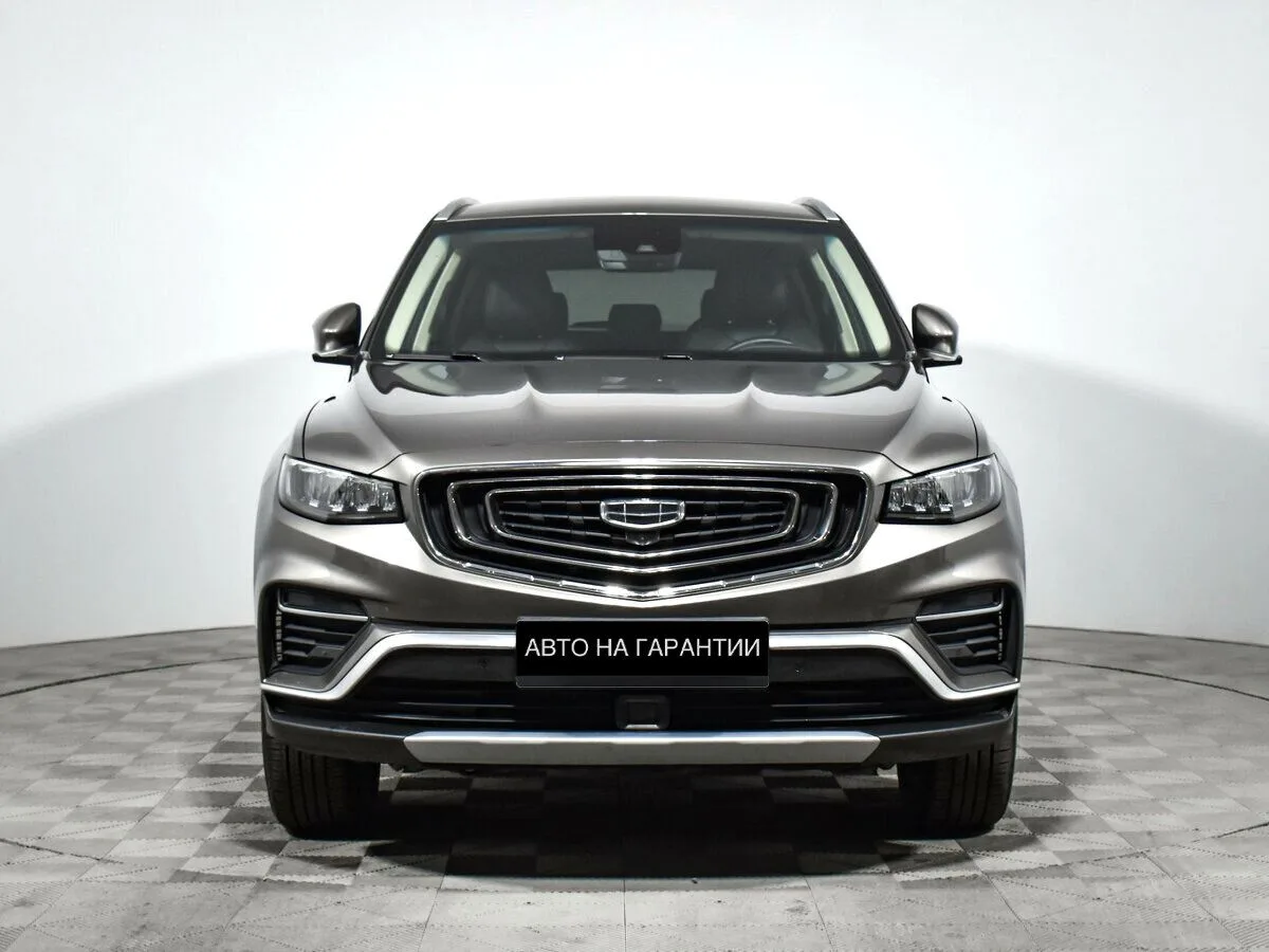 Geely Atlas Pro Luxury — фото 2
