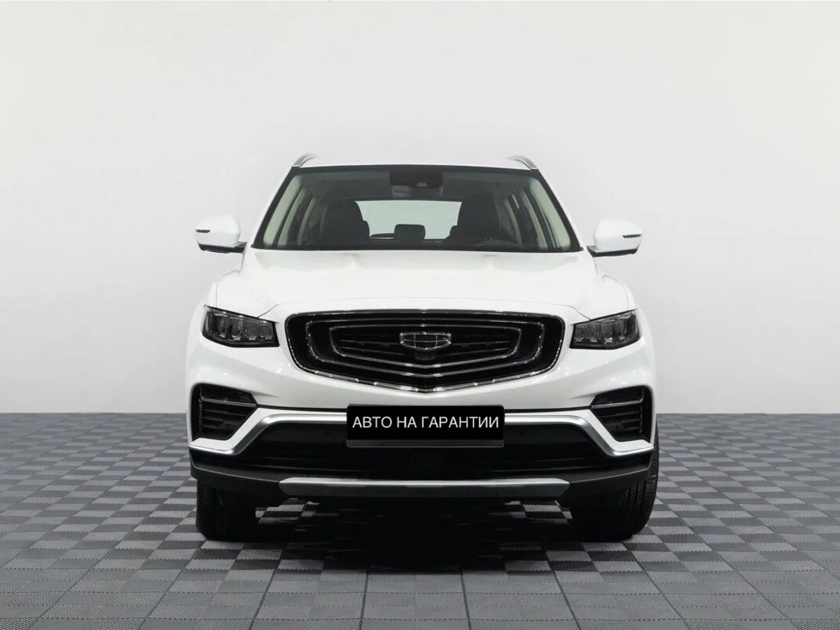 Geely Atlas Pro Flagship — фото 2